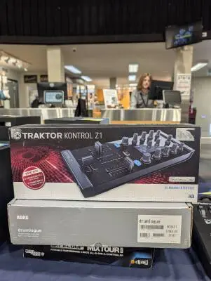 Native Instruments - TRAKTOR KONT Z1